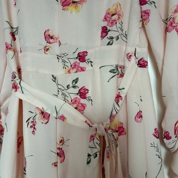 Forever 21 Light Pink Floral Long Sleeve Wrap Dress Mini size M - Picture 5 of 13